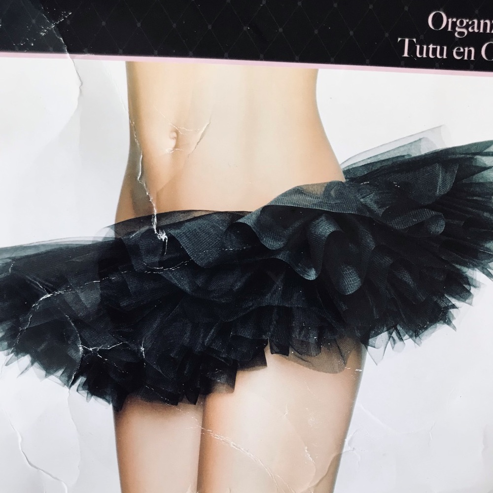 Black short tutu OS